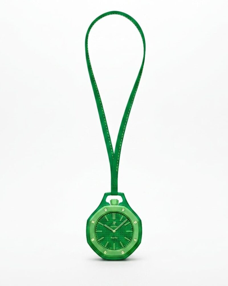 GREEN EIGHT